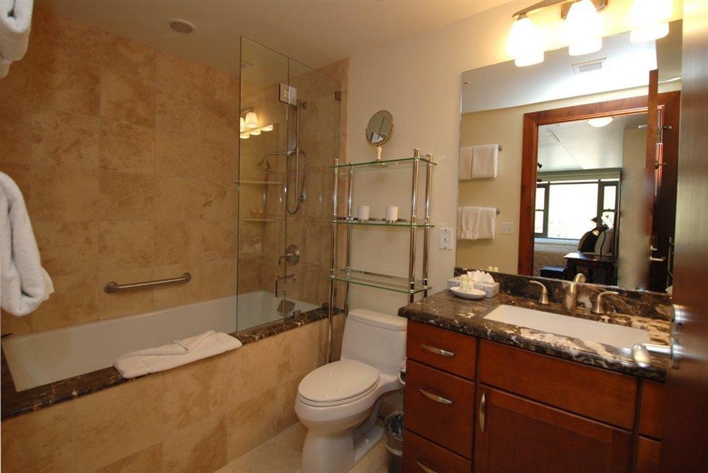 The Lowell Park City Room photo