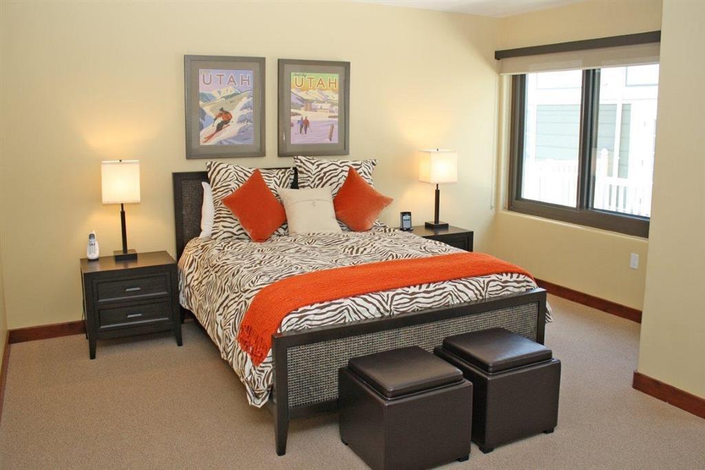 The Lowell Park City Room photo